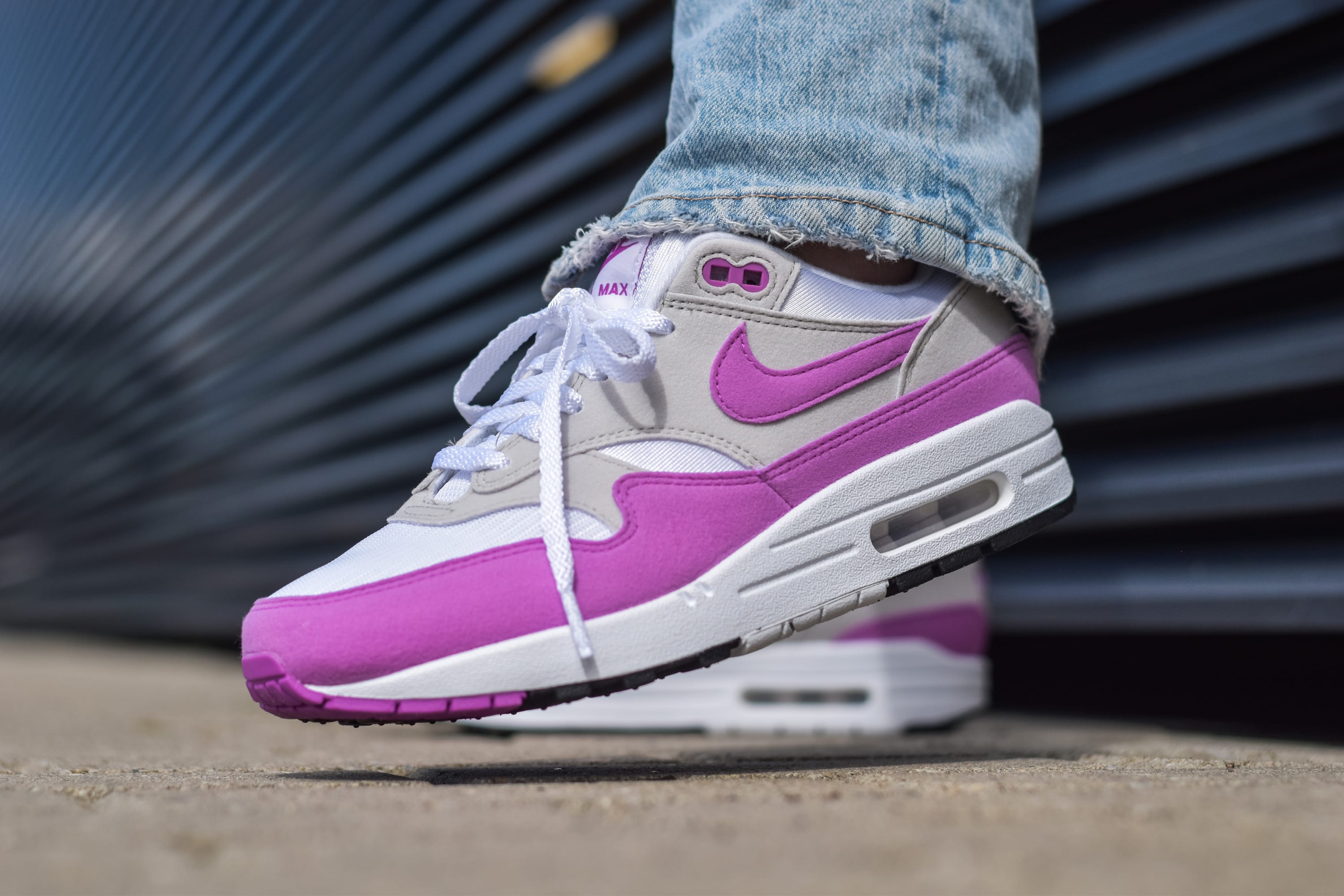 Nike air max 1 fuchsia sale