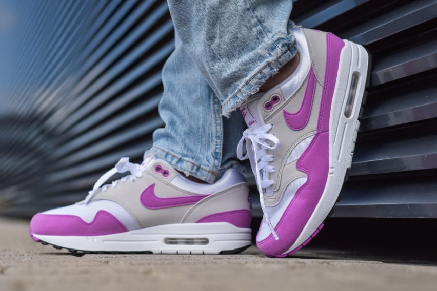 6 Nike Air Max 1 Wmns Fuchsia Dream DZ2628 001