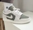 0 air jordan air 1 low se medium olive sail hv4089 201
