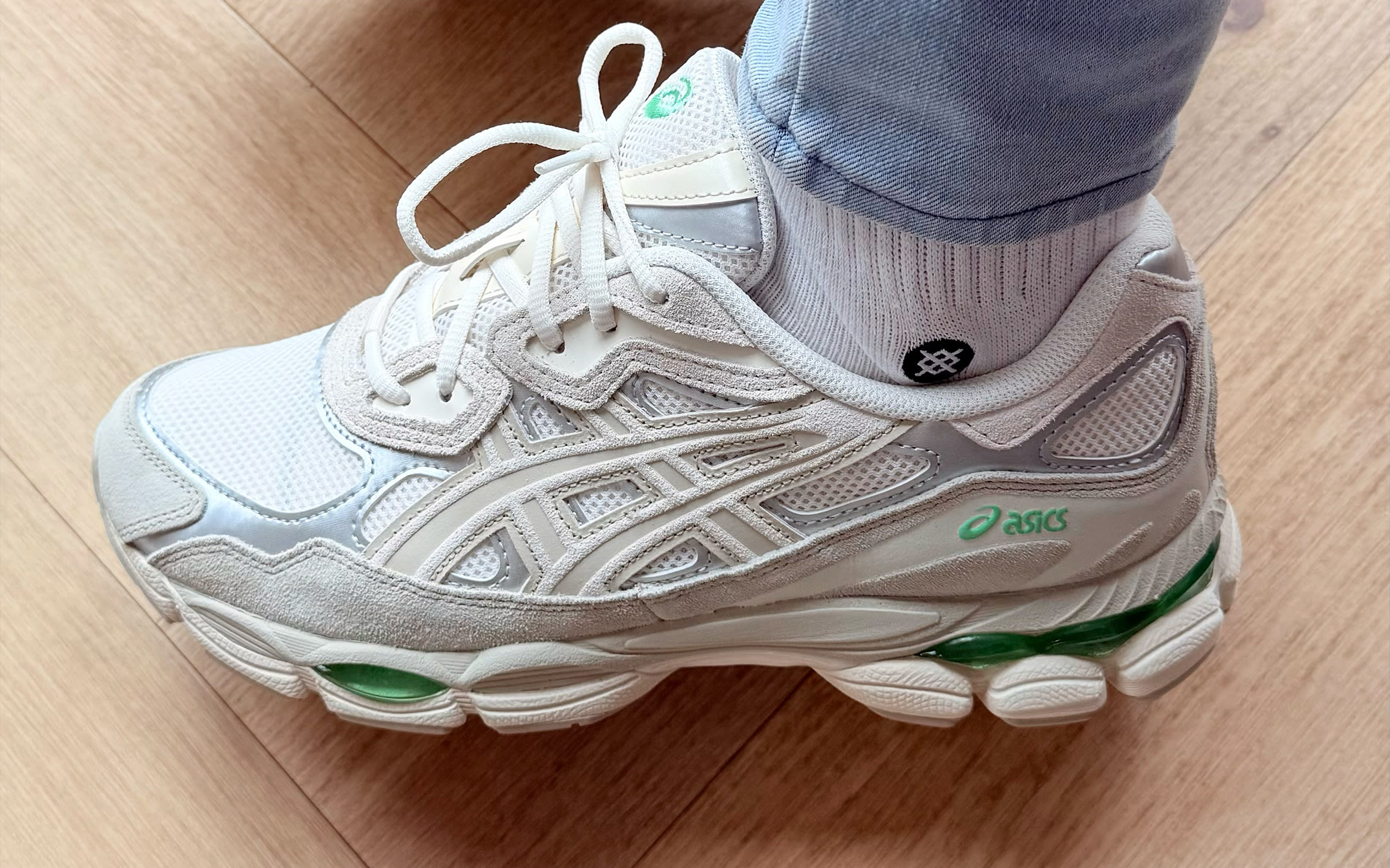 0 asics gel nyc cream fossil 1203a383 112