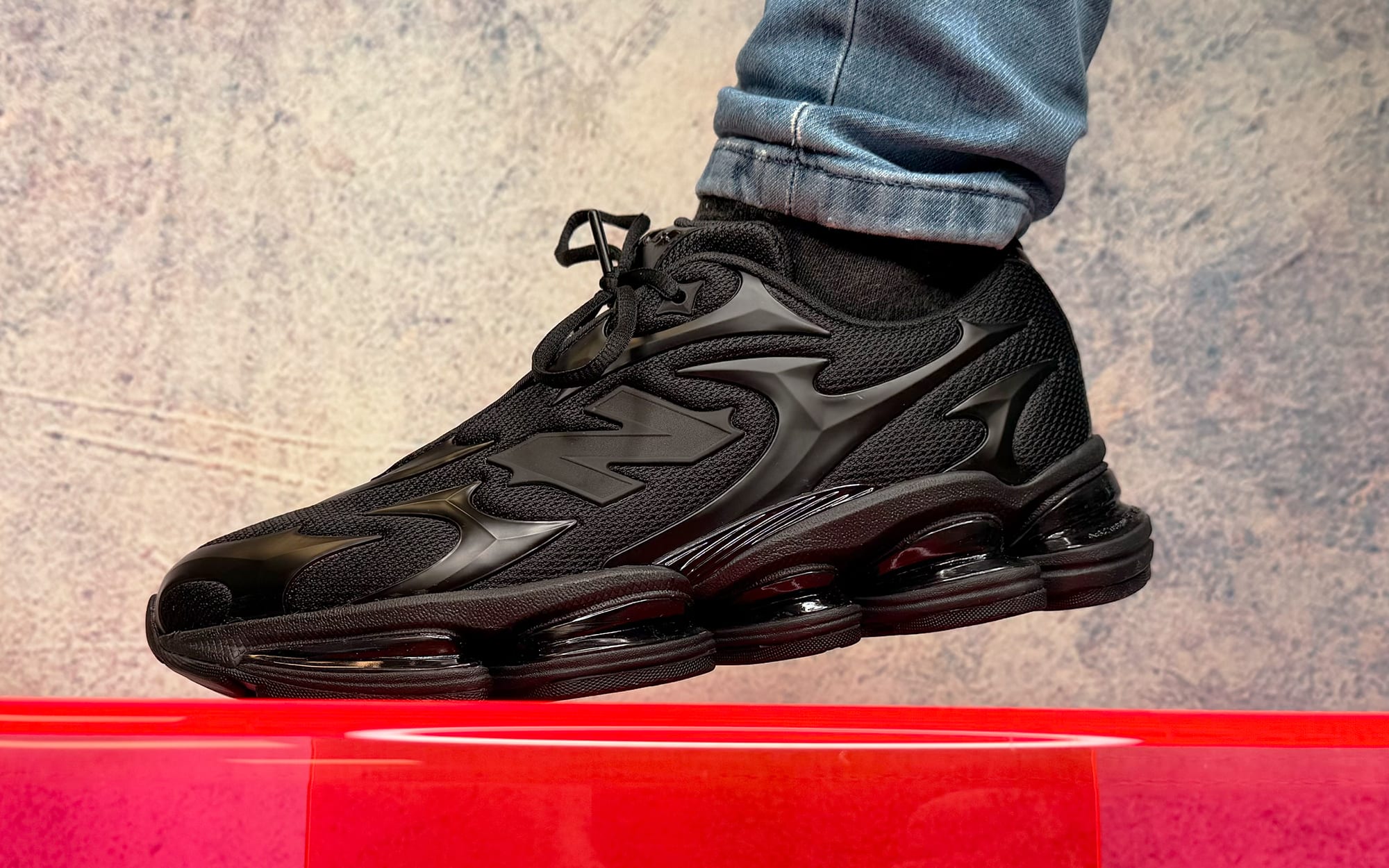 0 new balance abzorb 2000 black metallic u200078c