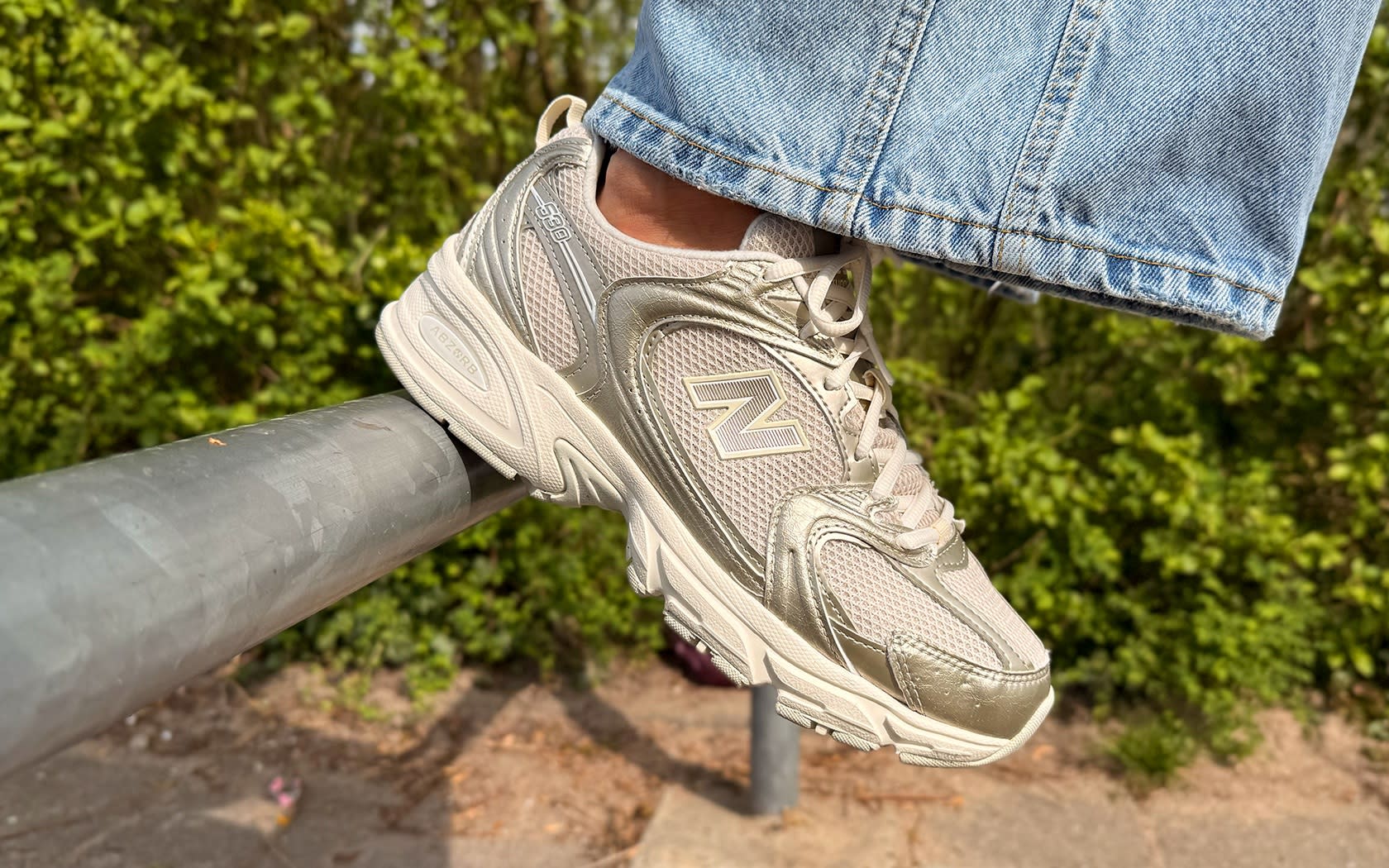 1 new balance 530 gold metallic u5301z0