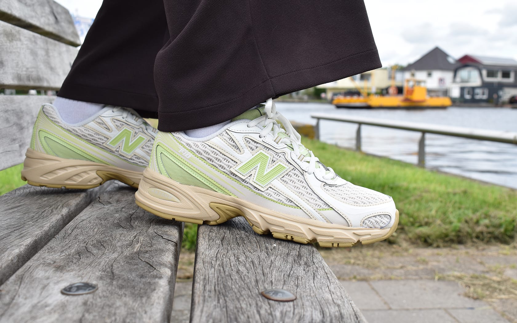 1 new balance 740 dry lime u7401uw