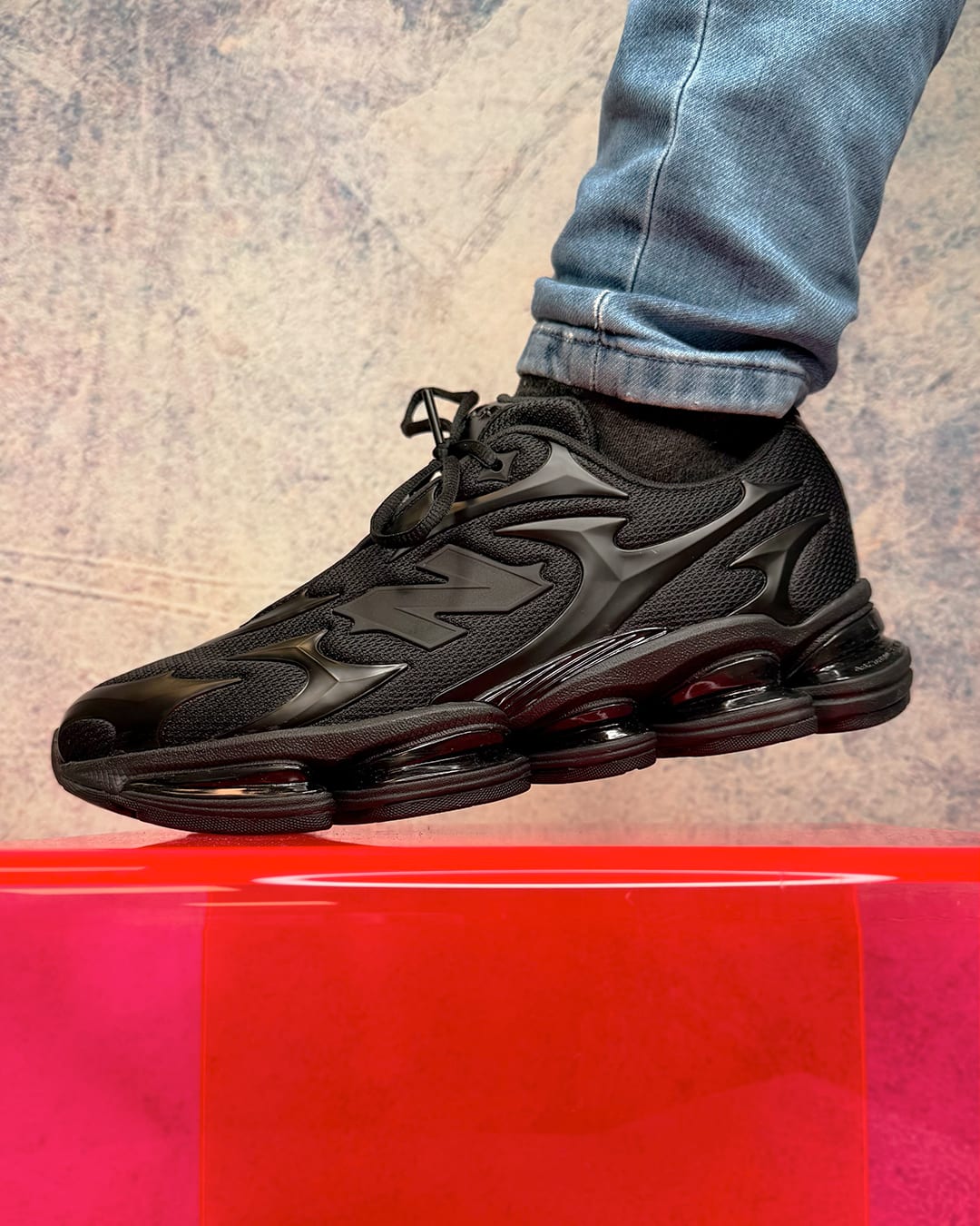 New Balance gaat met de Abzorb 2000 