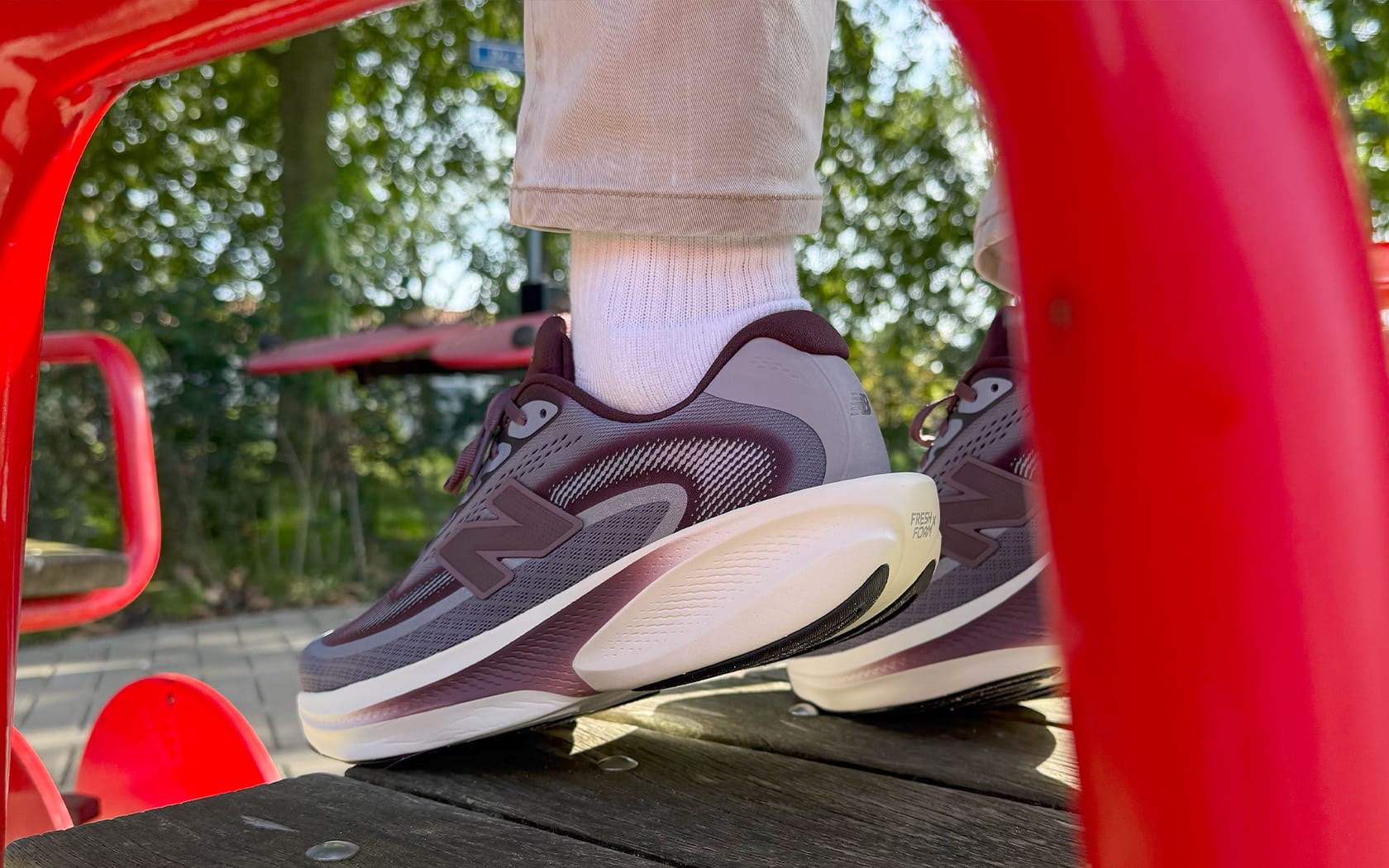 1 new balance ellipse crimson fog melps2fi