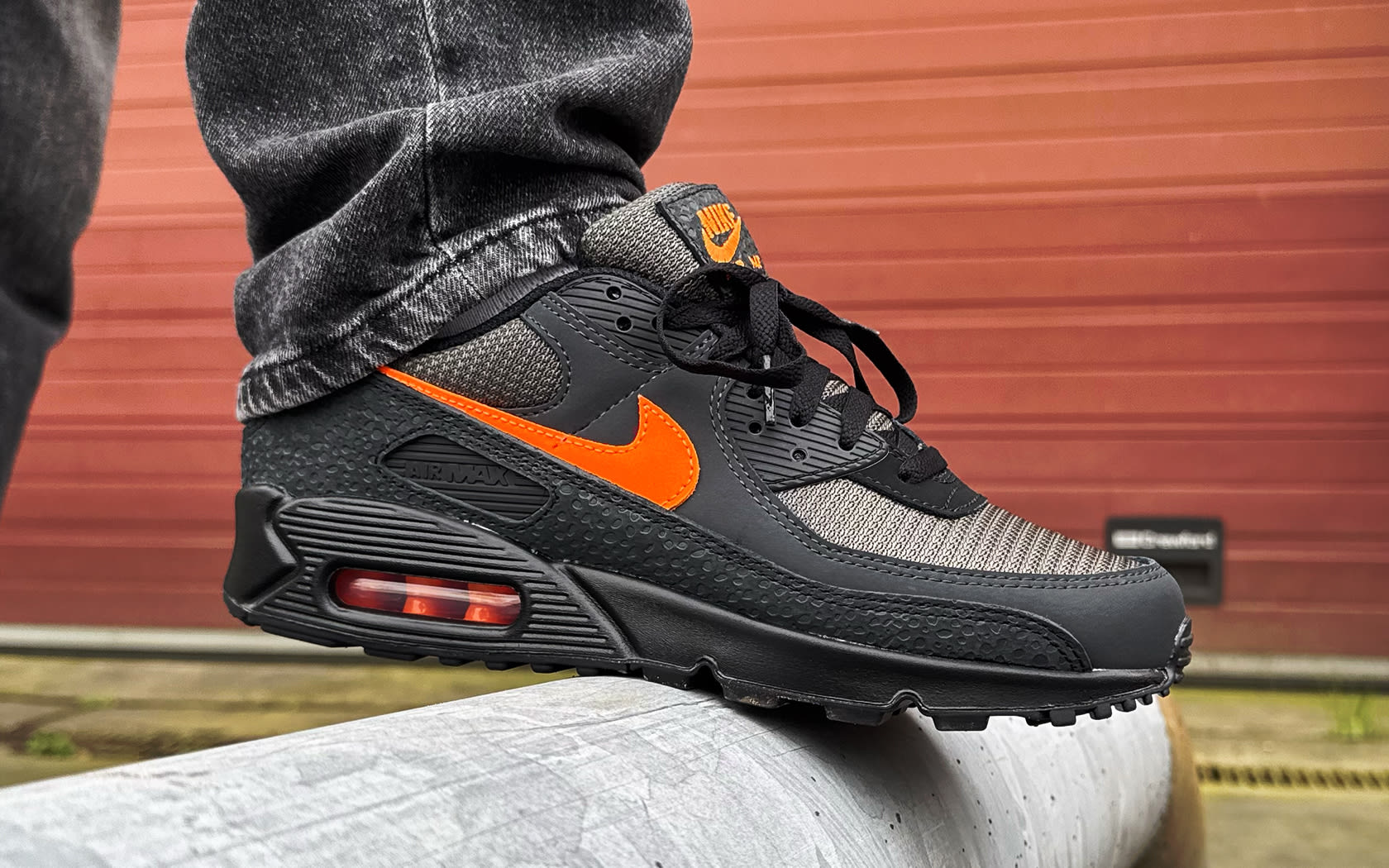 1 nike air max 90 black total orange iz9645 325