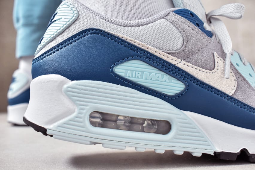 1 nike air max 90 glacier blue fn6958 001 sneaker squad