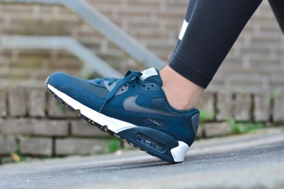 1 nike air max 90 reflective tongue pack navy hm0625 400 sneaker squad