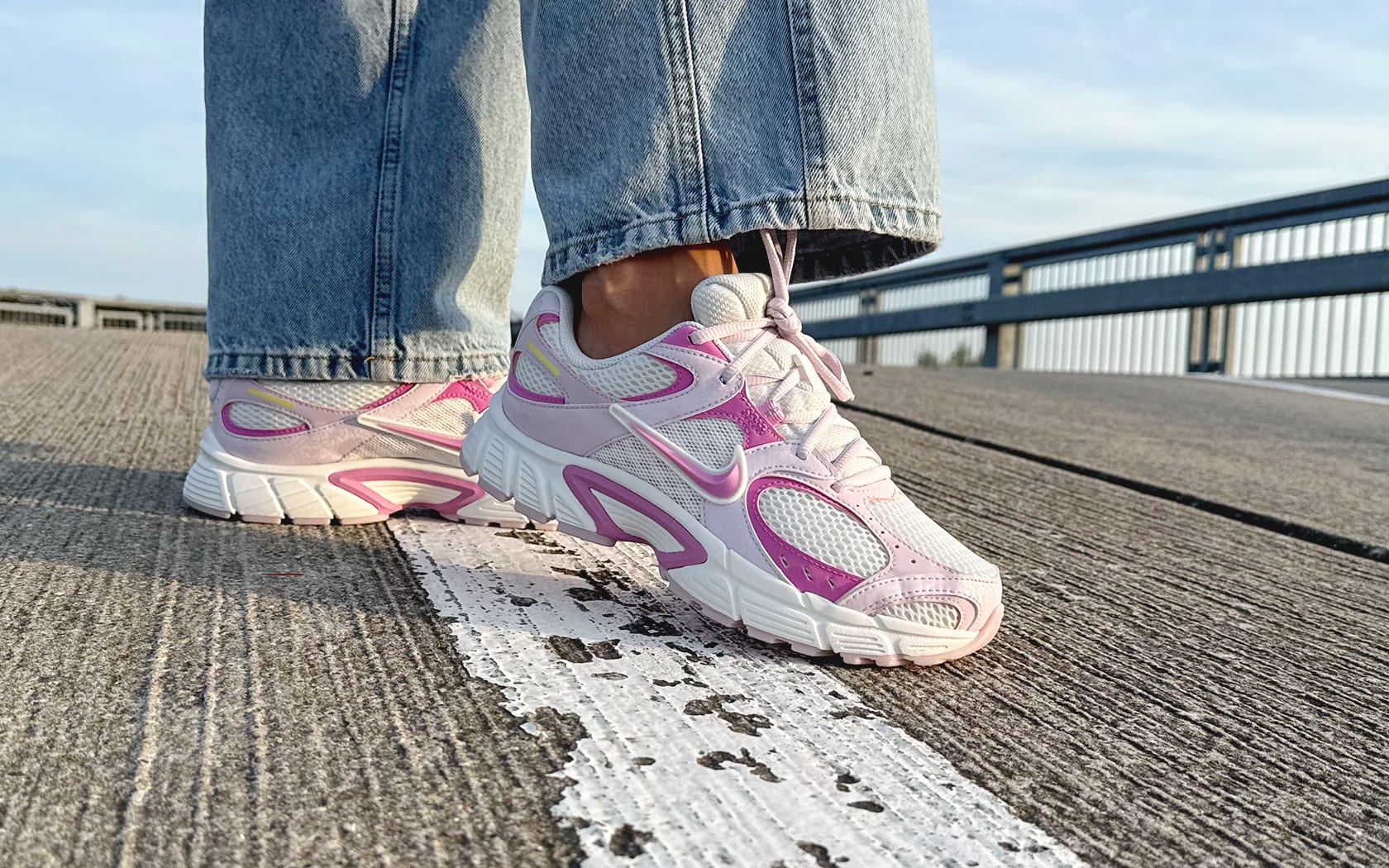 2 nike wmns v5 rnr df white light pink iv5522 100