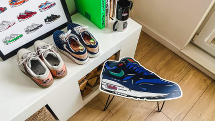 3 Sneaker Squad Air Table 1