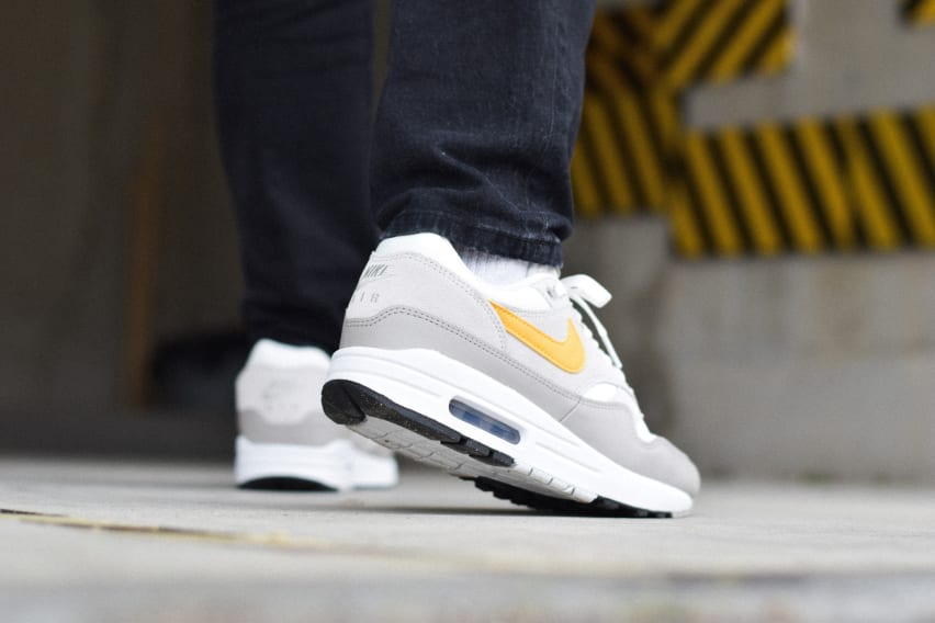 3 nike air max 1 essential maize fz5808 105