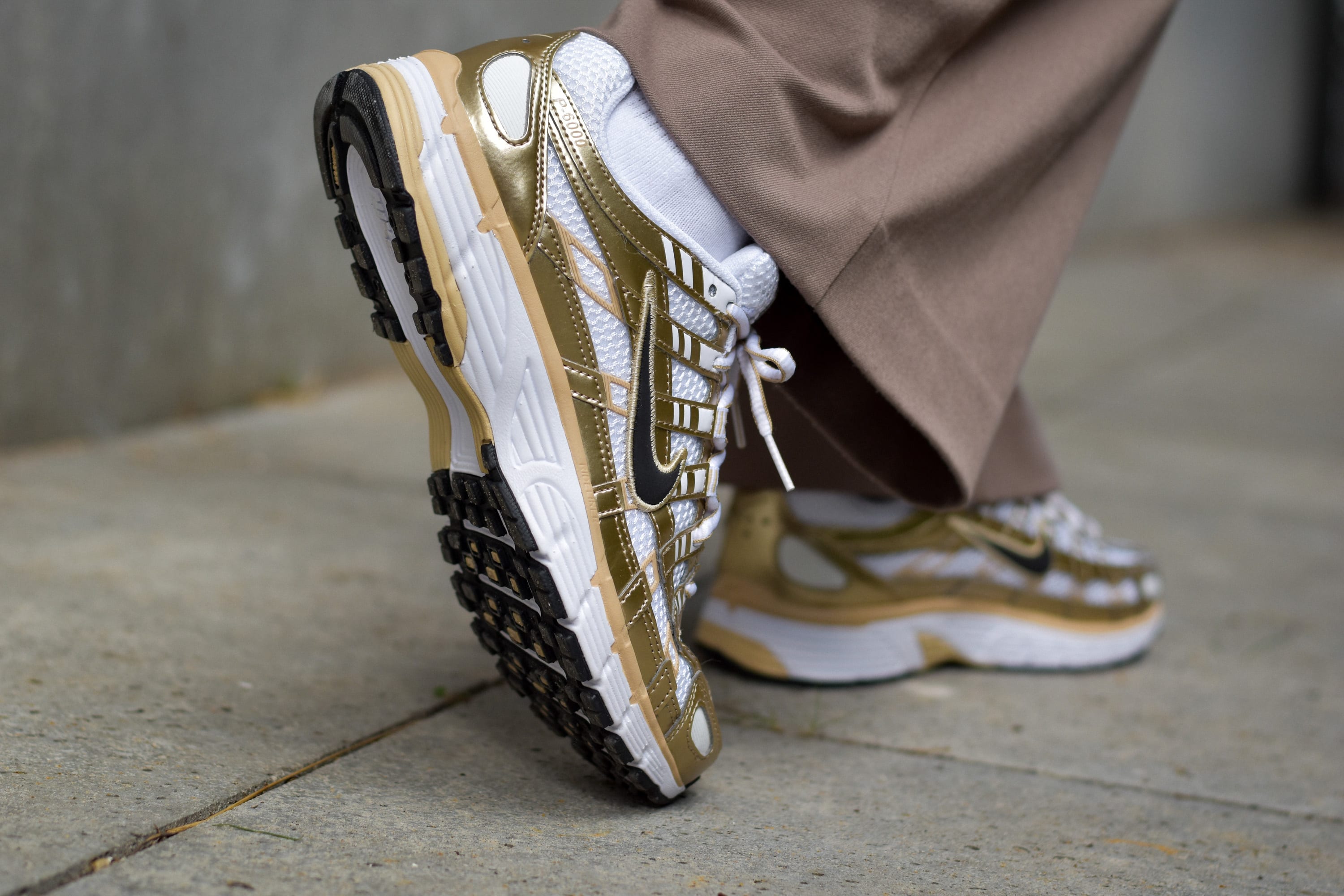 Deze Nike P-6000 