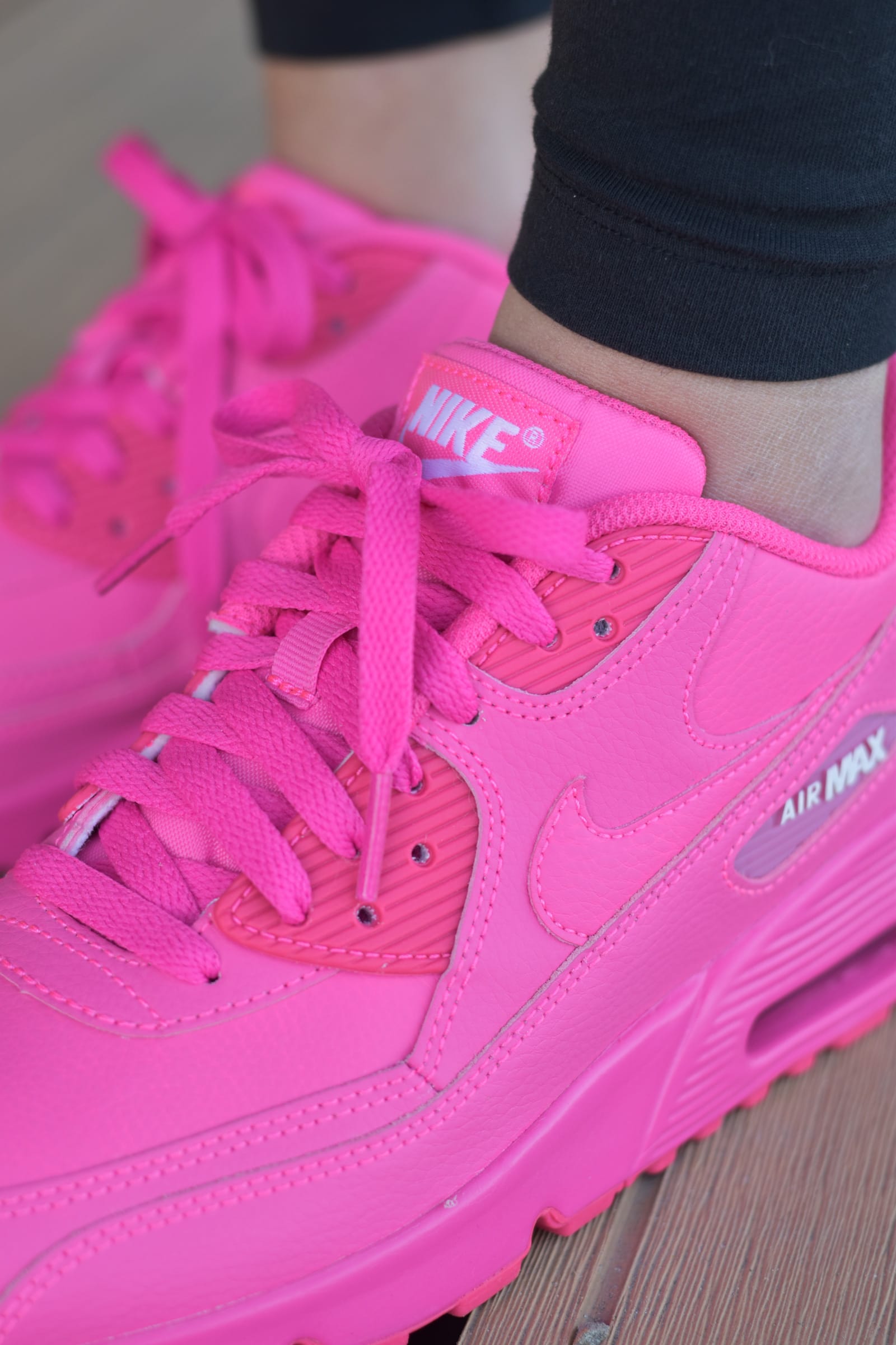 Nike air best sale max neon roze