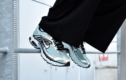 4 nike air max moto 2k wmns green haze hq2056 006