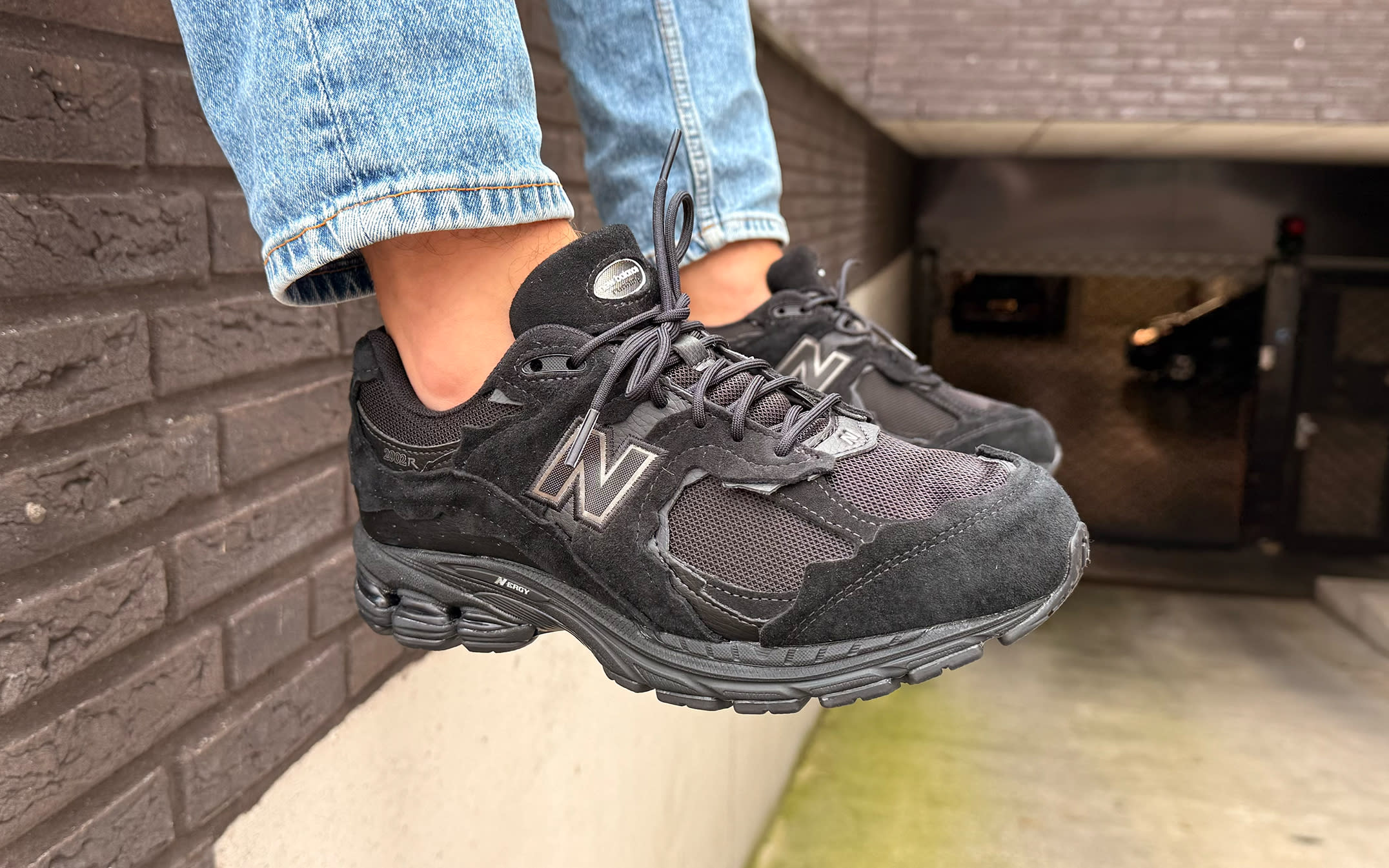 5 new balance 2002dx protection pack black metallic u2002dxb