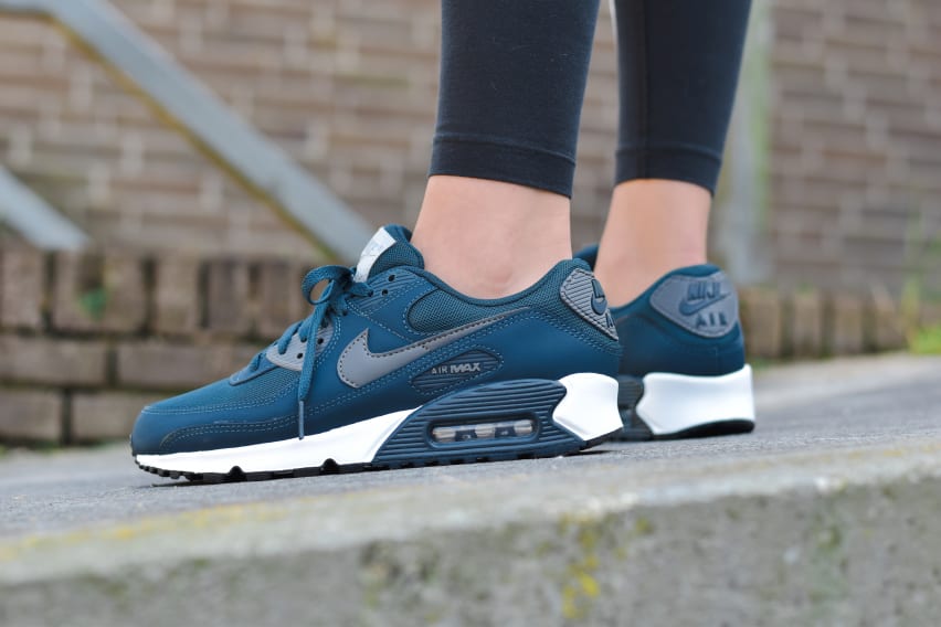 5 nike air max 90 reflective tongue pack navy hm0625 400 sneaker squad