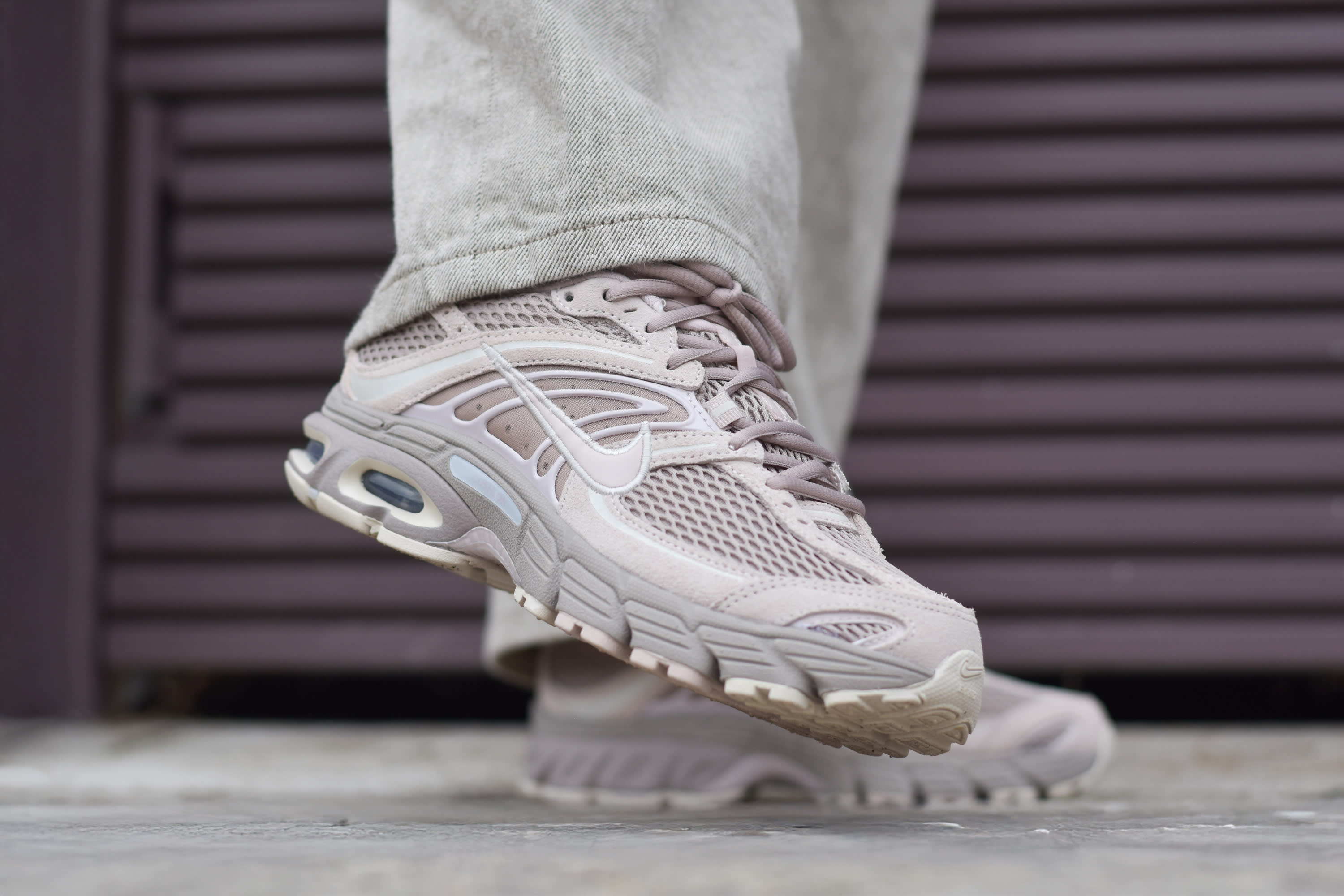 5 nike air max moto 2k silt red im9570 200