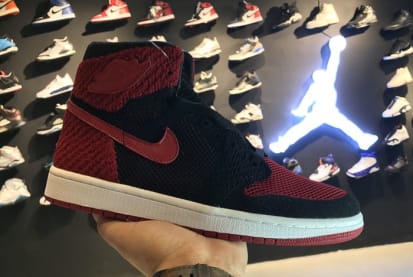 Air Jordan 1 High OG Flyknit Banned BRED