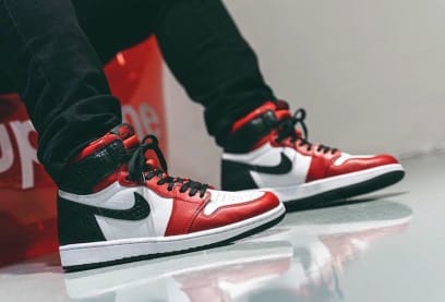 De eerste foto's en de releasedatum van de Air Jordan 1 "Satin Snake" zijn binnen