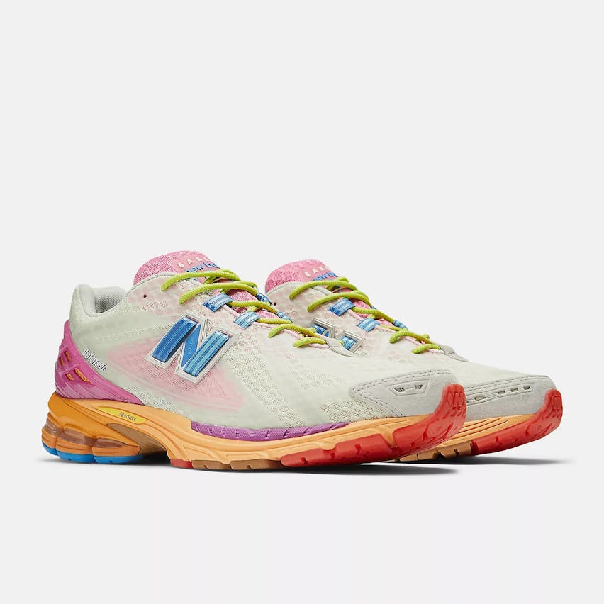 Action Bronson x New Balance 1906 R Real Pink Foto 2