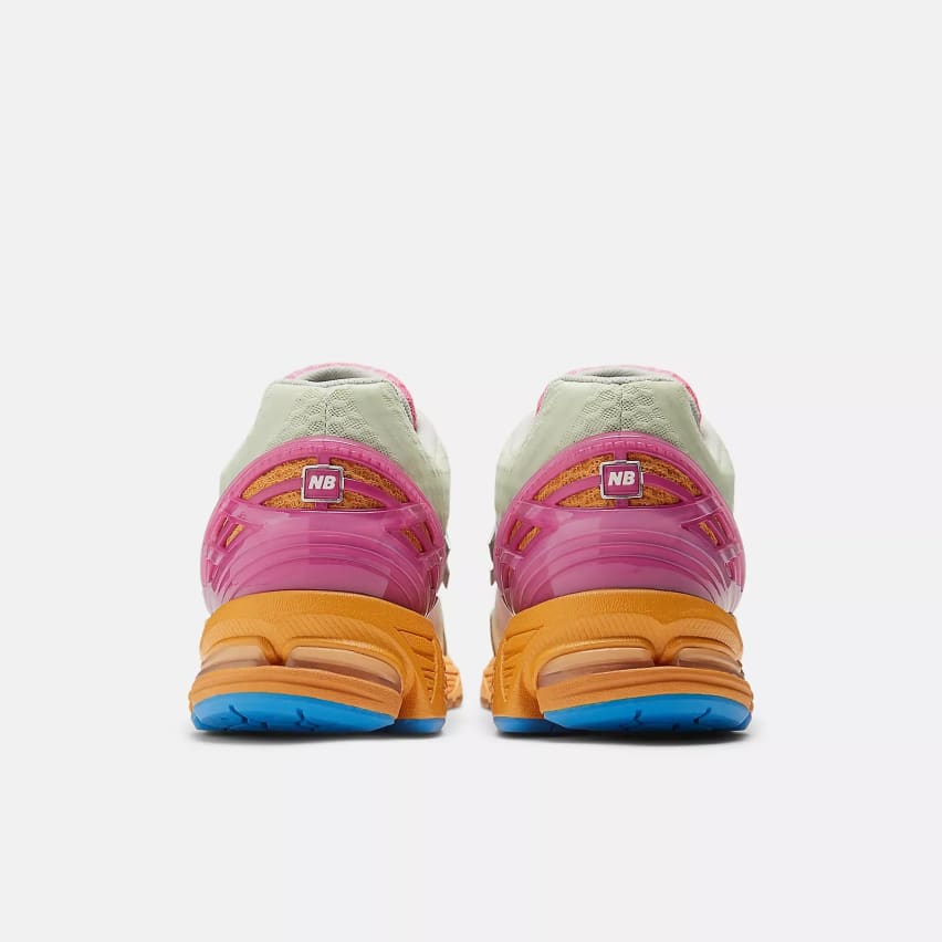 Action Bronson x New Balance 1906 R Real Pink Foto 5