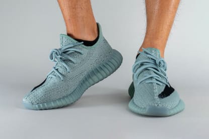 Adidas Yeezy Boost 350 V2 Salt Foto 4