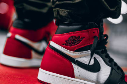 Air Jordan 1 Bred Toe