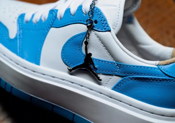 Air Jordan 1 Elevate Low SE University Blue Foto 6