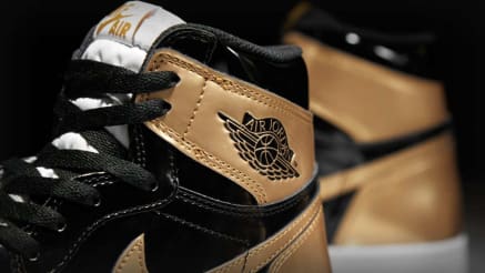 Air Jordan 1 Gold Top 3