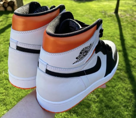 Air Jordan 1 High Electro Orange Foto 5