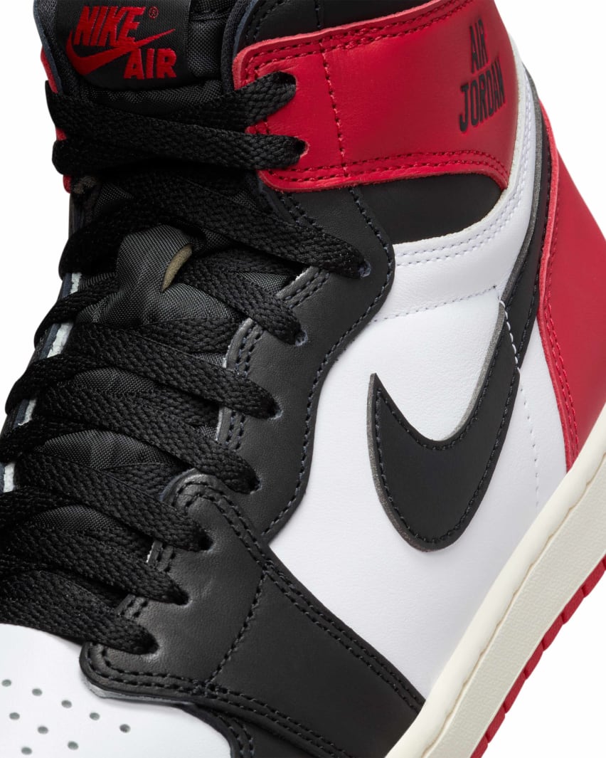 Air Jordan 1 High OG Black Toe Reimagined Blogo Foto 8