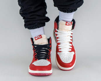 Air Jordan 1 High OG Lost Found Foto 6