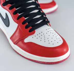 Air Jordan 1 High OG Lost Found Foto 9