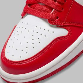 Air Jordan 1 High OG Varsity Red Foto 8