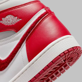 Air Jordan 1 High OG Varsity Red Foto 9