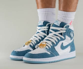 Air Jordan 1 High OG WMNS Denim Foto 2