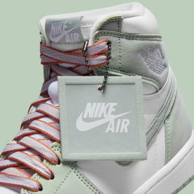 Air Jordan 1 High OG WMNS Seafoam Foto 9