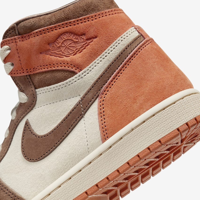 Air Jordan 1 High OG Wmns Dusted Clay Foto 8