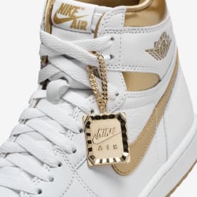 Air Jordan 1 High OG Wmns Metallic Gold Foto 6