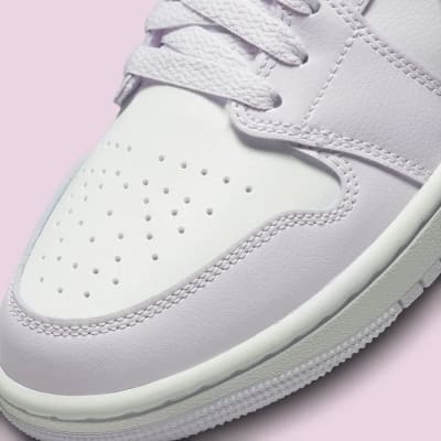 Air Jordan 1 Low Barely Grape Foto 8