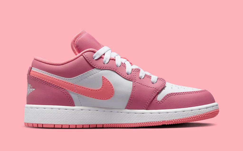 Air Jordan 1 Low Desert Berry Foto 3