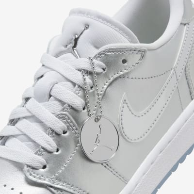 Air Jordan 1 Low Golf Gift Giving Foto 2