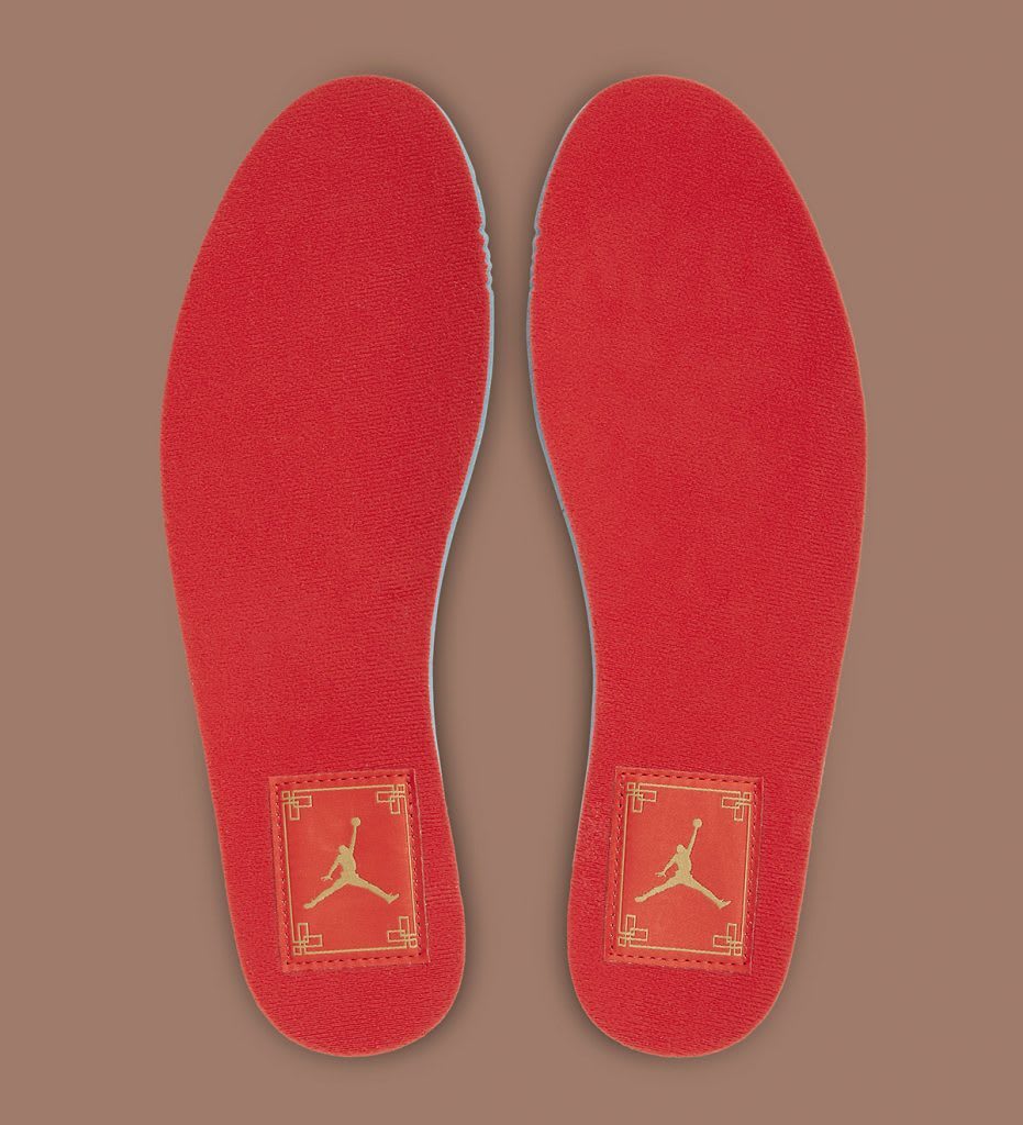 Air Jordan 1 Low OG Year of the Rabbit Foto 11