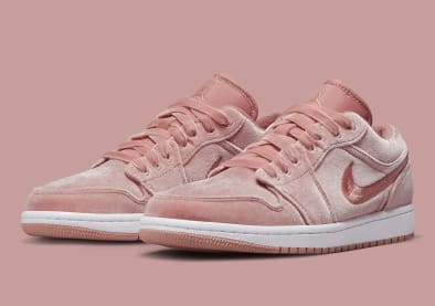 Air Jordan 1 Low Pink Velvet Foto 1