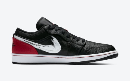 Nike voorziet ook de Jordan 1 Low van een Brushstroke Swoosh