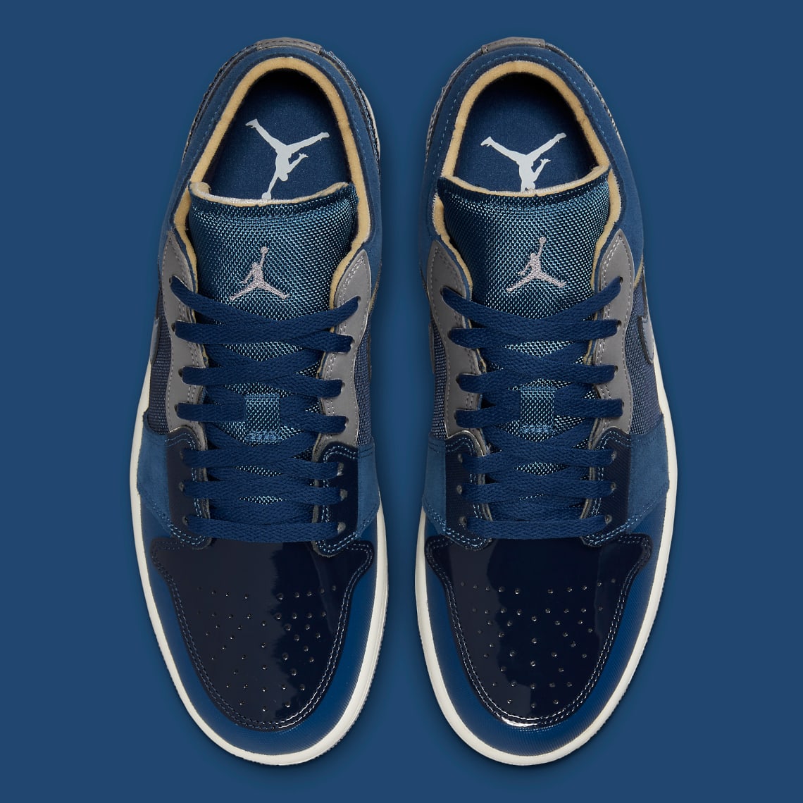 Air Jordan 1 Low SE Craft Obsidian Foto 4
