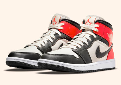 Air Jordan 1 M Id Newsprint Foto 1