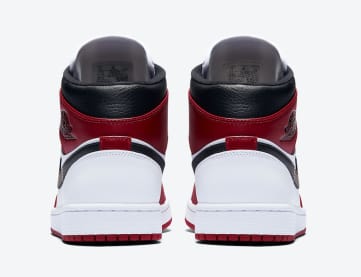 De Jordan 1 Mid krijgt een Chicago colorway