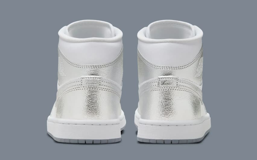 Air Jordan 1 Mid Chrome Foto 4