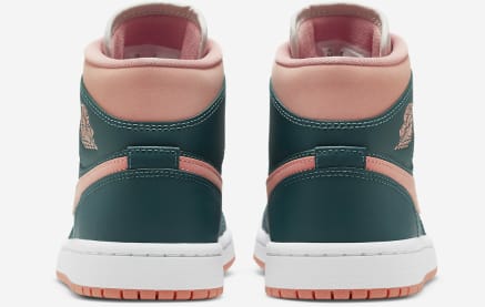 Teal and hot sale pink jordans
